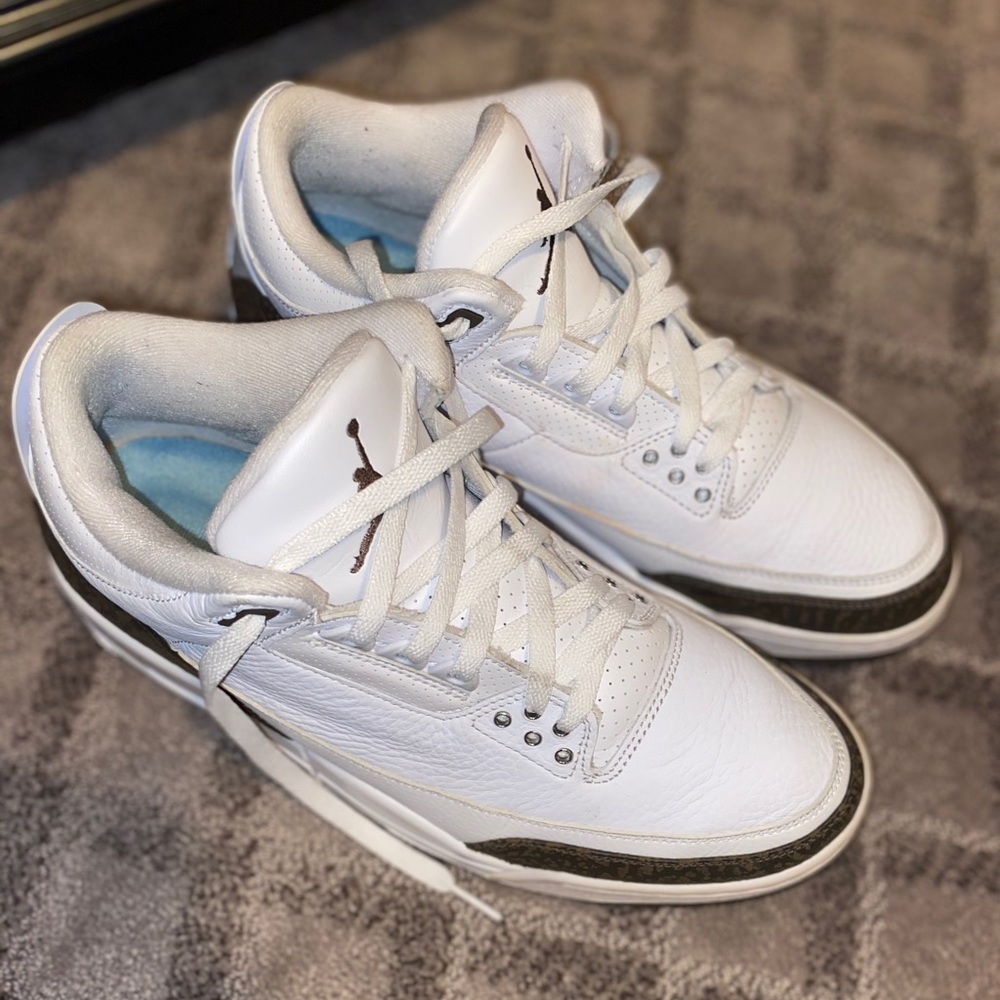 Jordan 3 Mocha